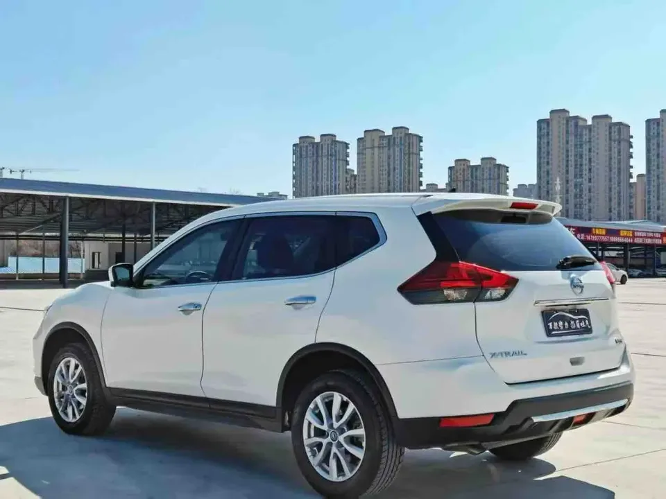 Nissan X-Trail Qijun 2022 X-Trail 2022 2.0L 2WD Intelligent Link Premium Edition 2024 — thumbnail 4