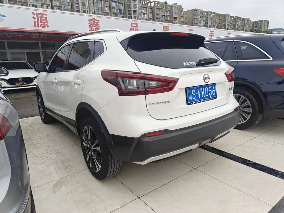 Nissan Qashqai Classic 2.0L Leading Edition 2024 — миниатюра 4