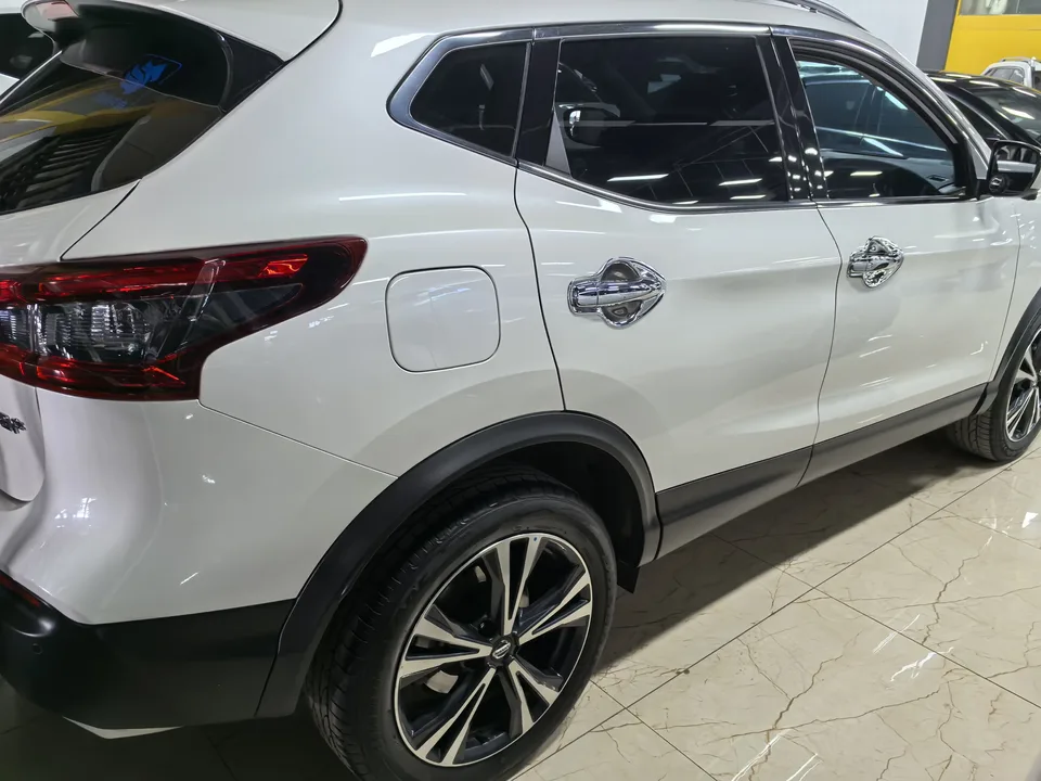 Nissan Qashqai Qashqai 2022 2.0L XV Prem. Deluxe Edition 2023 — миниатюра 2