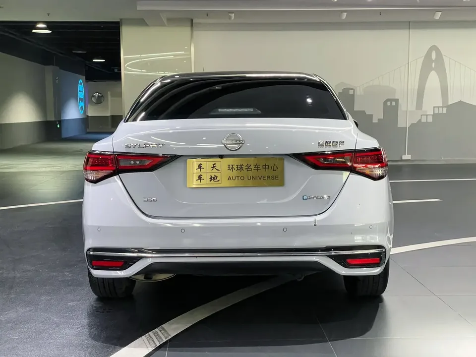 Nissan Sylphy Super Hybrid Electric Drive Ultra Luxury Ultra 2023 — миниатюра 2