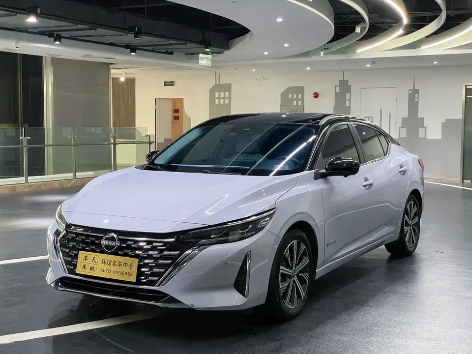 Nissan Sylphy Super Hybrid Electric Drive Ultra Luxury Ultra 2023 — фото 1, купить с доставкой в Москву
