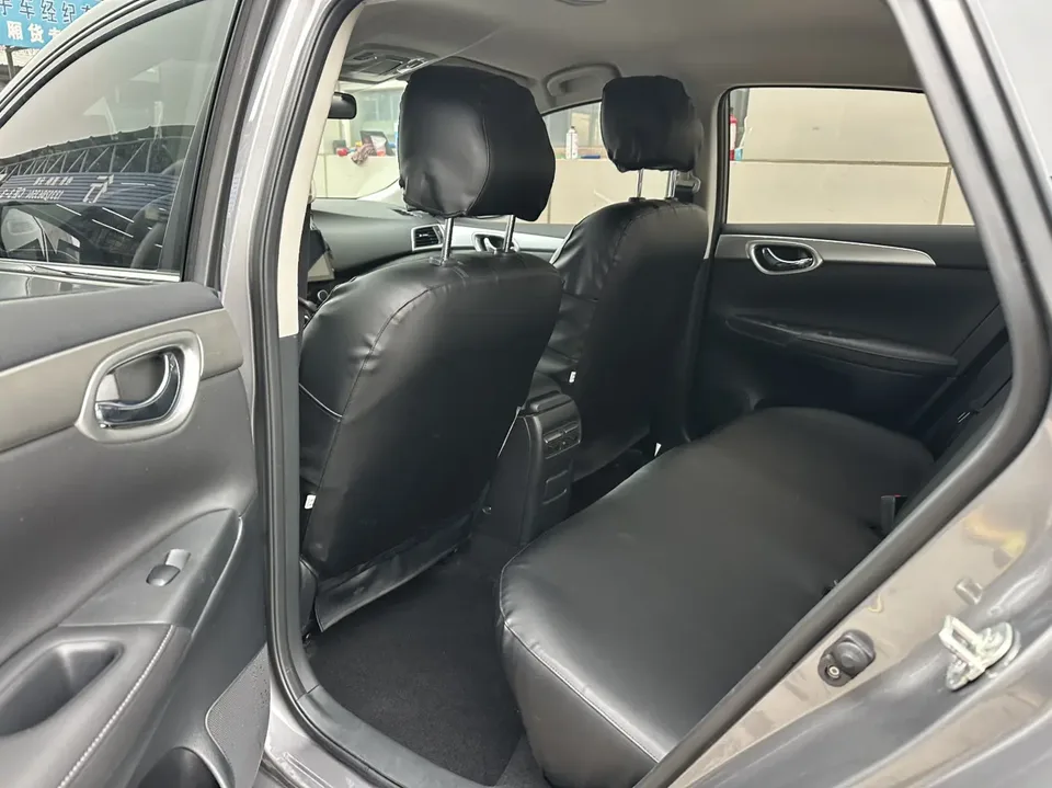 Nissan Sylphy Sylphy Sylphy 2022 Classic 1.6 XE CVT Comfort Edition 2023 — thumbnail 3