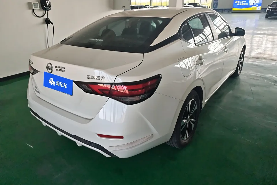 Nissan Sylphy Sylphy 2022 Sylphy 2022 1.6L XL CVT Enjoy Edition 2023 — photo 1, buy with delivery to Moscow