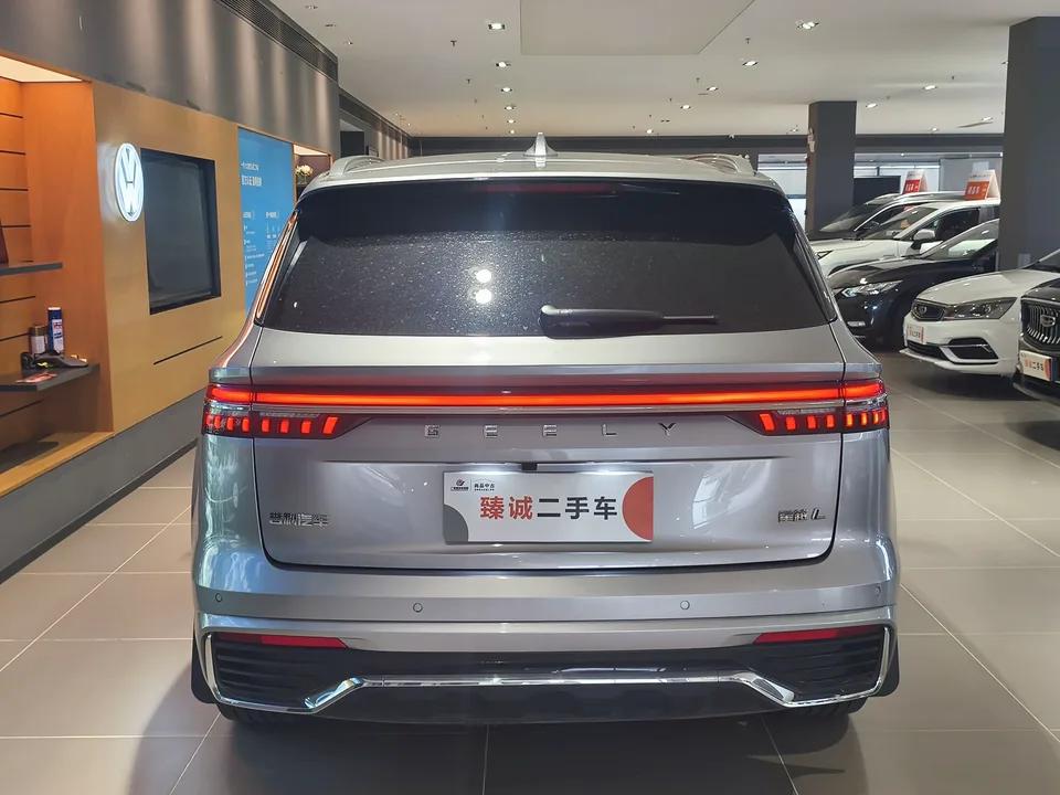 Geely Monjaro 2.0TD DCT EVO 2WD Smart Edition 2022 — миниатюра 2