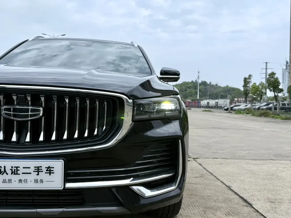 Geely Monjaro 2.0TD High-power Automatic 4WD Flagship Model 2022 — миниатюра 3