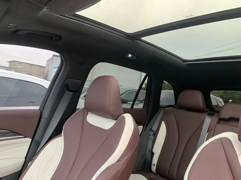 Geely Monjaro 2.0TD DCT EVO 2WD Smart Edition 2024 — миниатюра 4