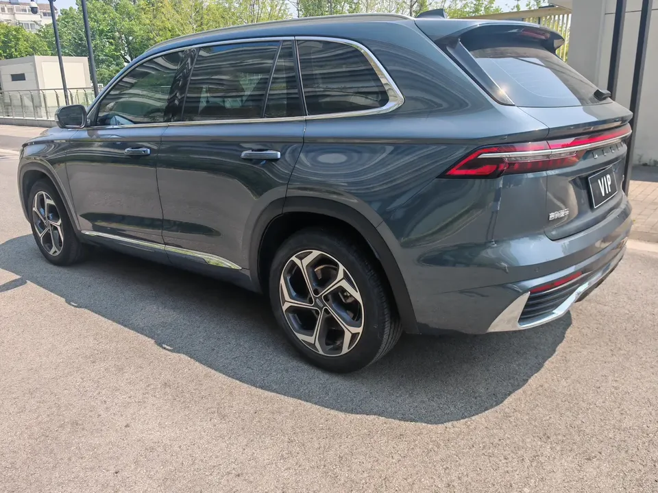Geely Monjaro Xingyue L 2.0TD DCT EVO 2WD Premium Edition 2023 — thumbnail 4