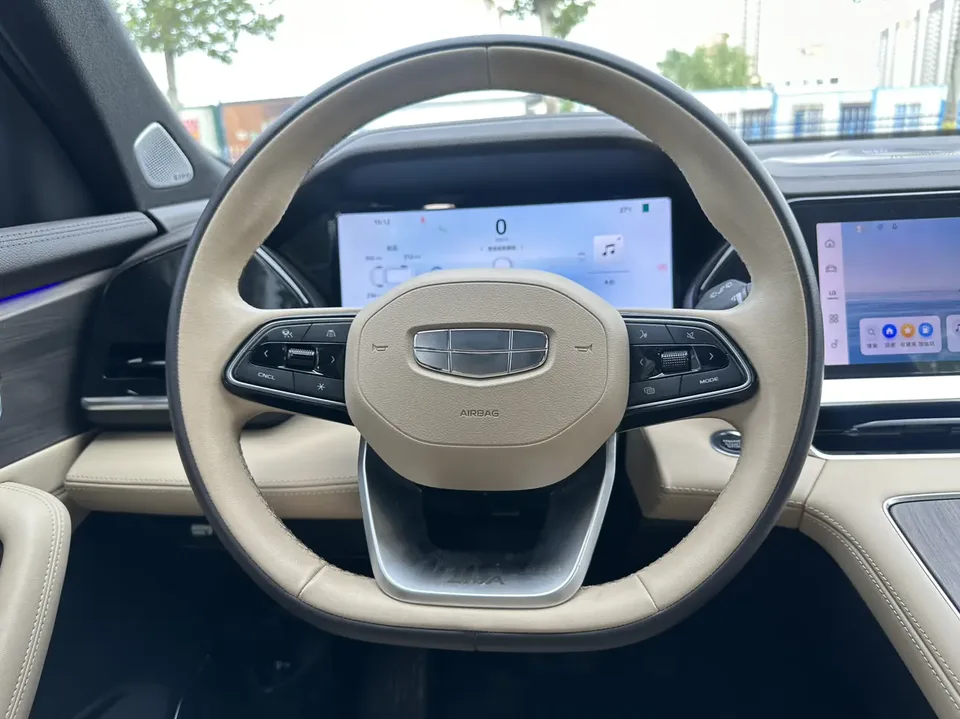 Geely Monjaro Xingyue L 2025 2.0TD High Power Automatic 2WD Dongfang Yao Lanxing Edition 2024 — миниатюра 5