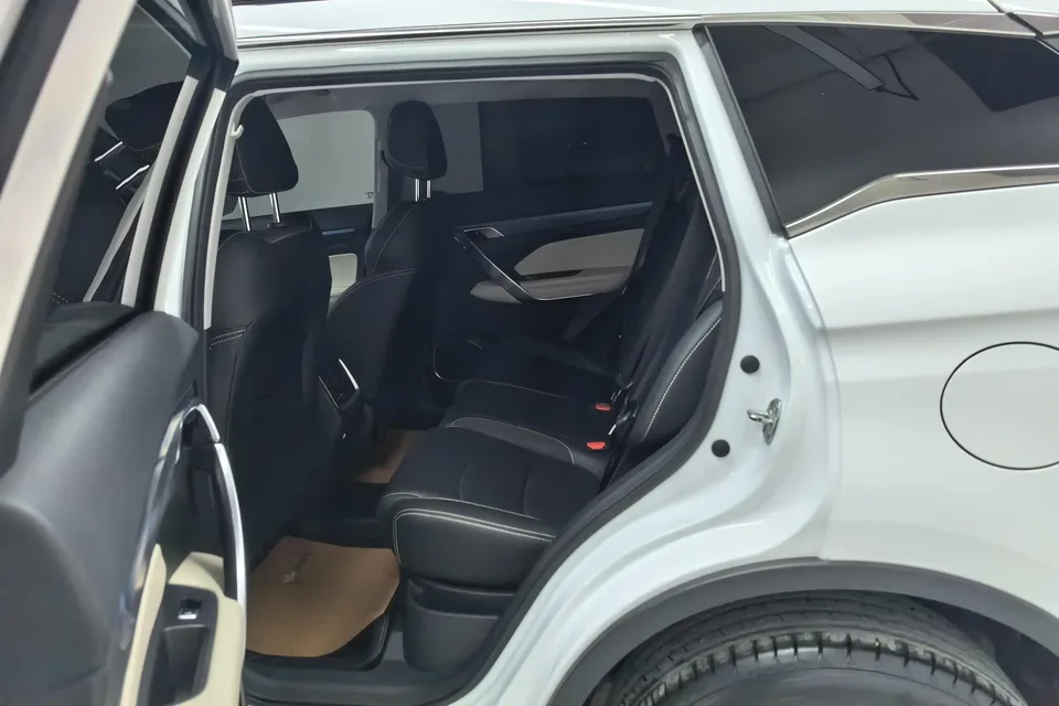 Geely Atlas Boyue 2022 Boyue X 1.8TD DCT Smart 2022 — миниатюра 4