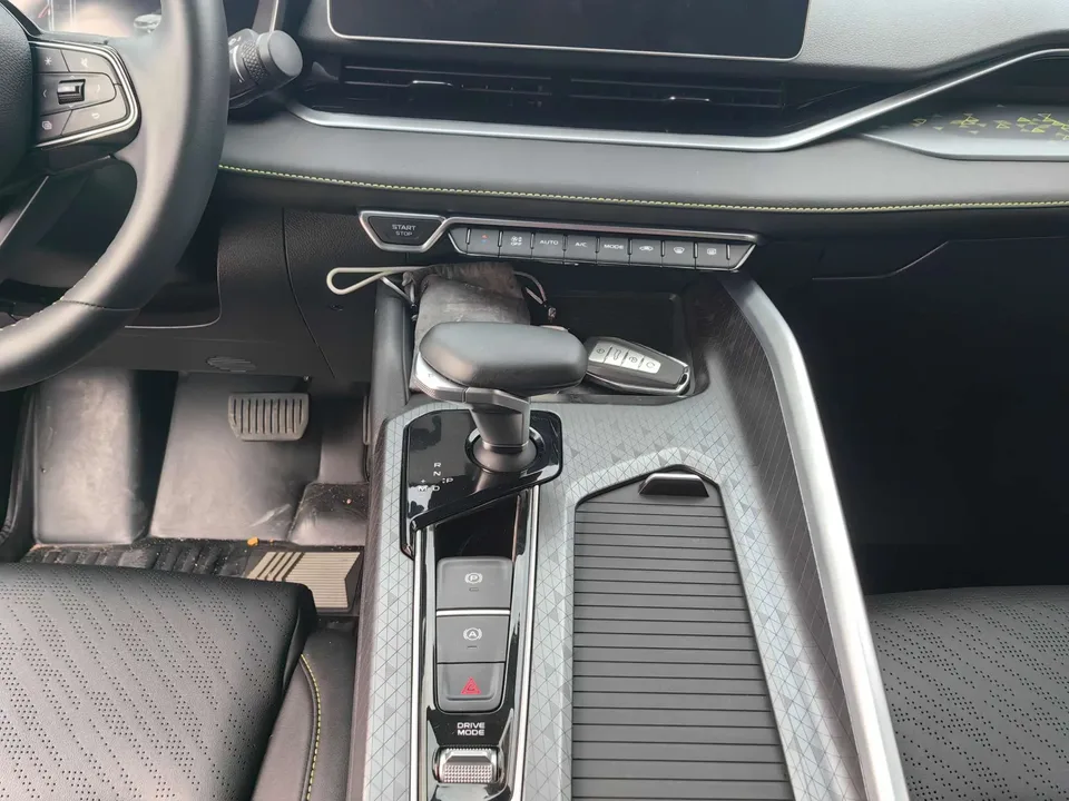 Geely Xing Rui 1.5T Kunlun Edition 2024 — миниатюра 4