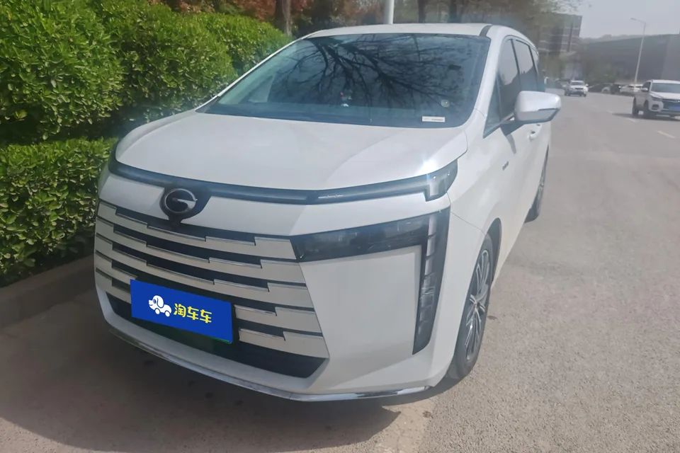 GAC Trumpchi E8 PHEV 2024