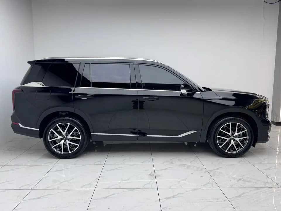 GAC Trumpchi GS8 Trumpchi GS8 2025 Pilot Series 2.0TGDI 4WD 5-seater Luxury Edition 2024 — миниатюра 5