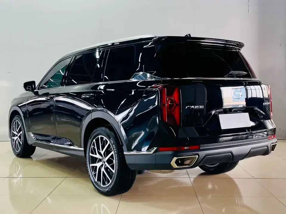 GAC Trumpchi GS8 Trumpchi GS8 2024 Pilot Series 2.0TGDI 4WD Luxury Smart Edition 2024 — миниатюра 4