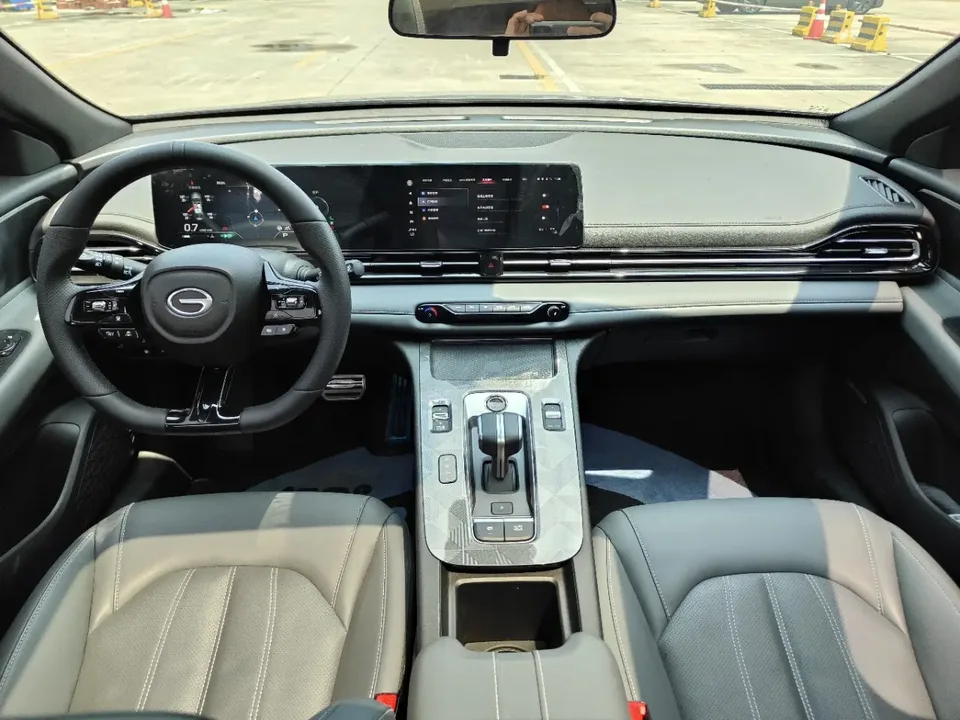 GAC Trumpchi Shadow Leopard 270T DCT R-Style 2025 — миниатюра 3