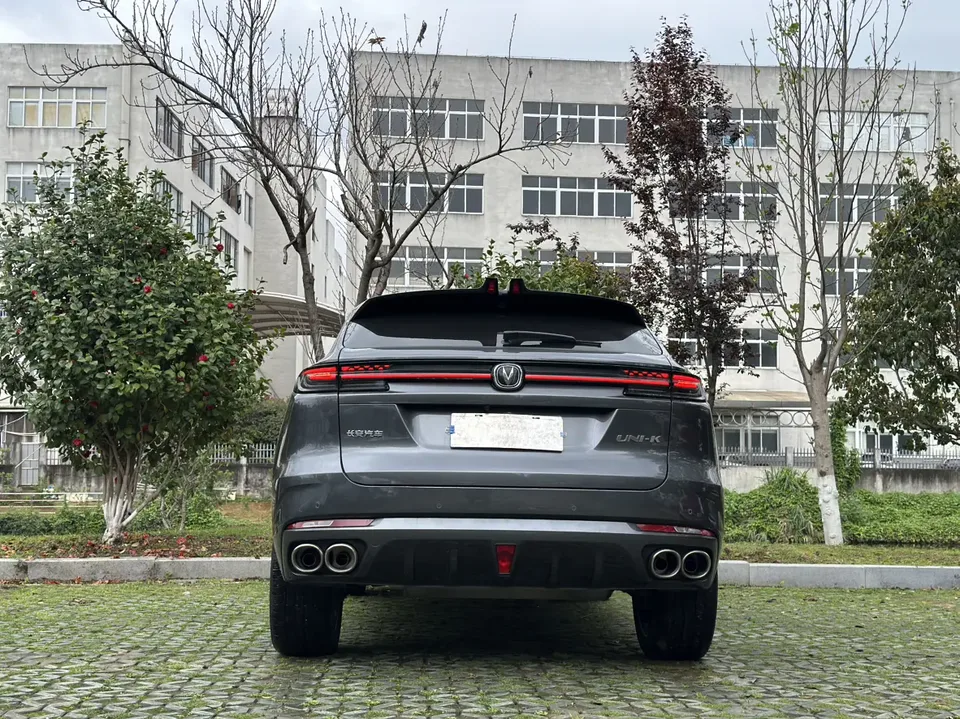 Changan UNI-K 2.0T Premium Edition 2022 — миниатюра 2