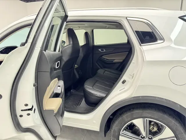 Changan CS55 Plus Changan CS55 PLUS 2022 second generation 1.5T DCT luxury model 2023 — миниатюра 5