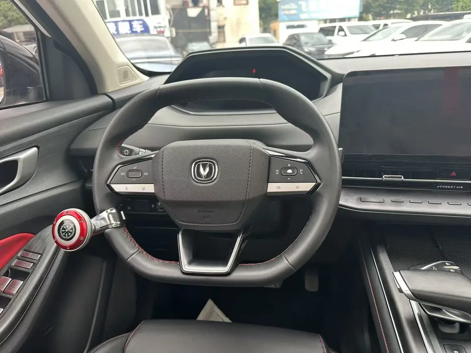Changan CS55 Plus Changan CS55 PLUS 2022 Second Generation 1.5T DCT Premium Edition 2023 — миниатюра 4