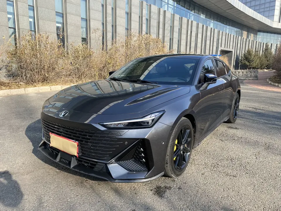 Changan UNI-V 2022