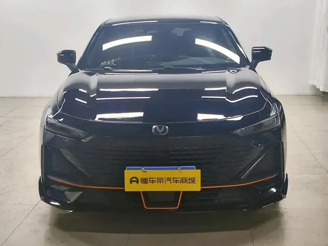 Changan UNI-V 2024
