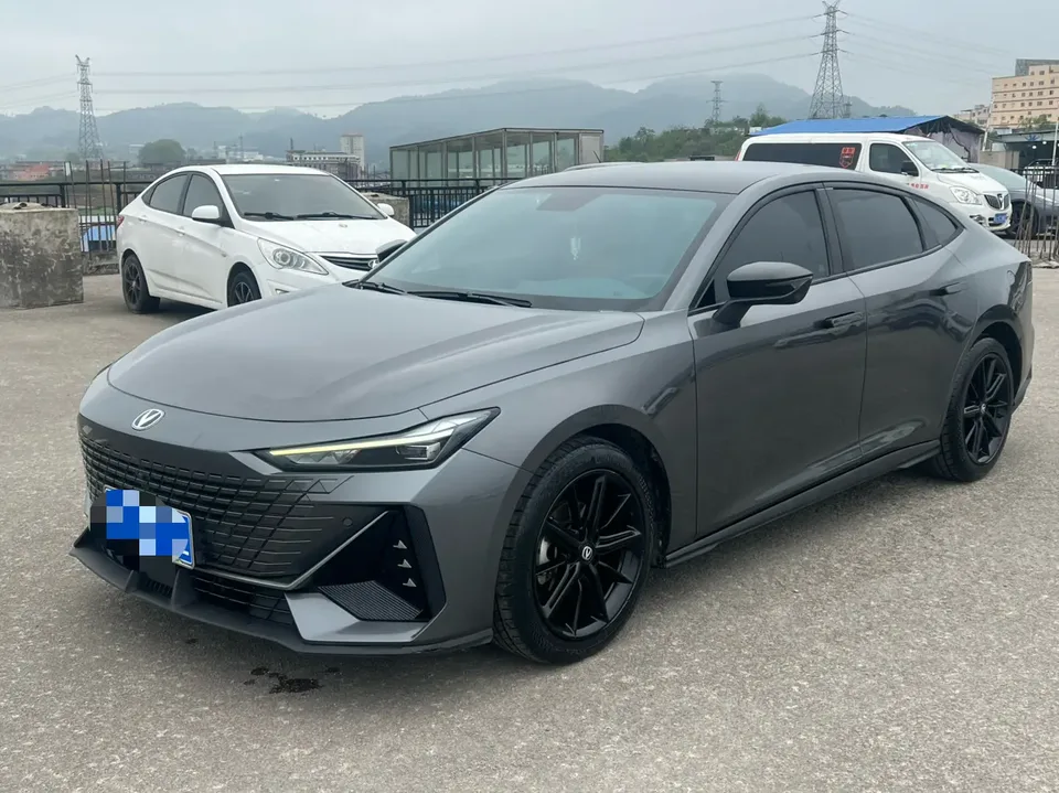 Changan UNI-V 2022
