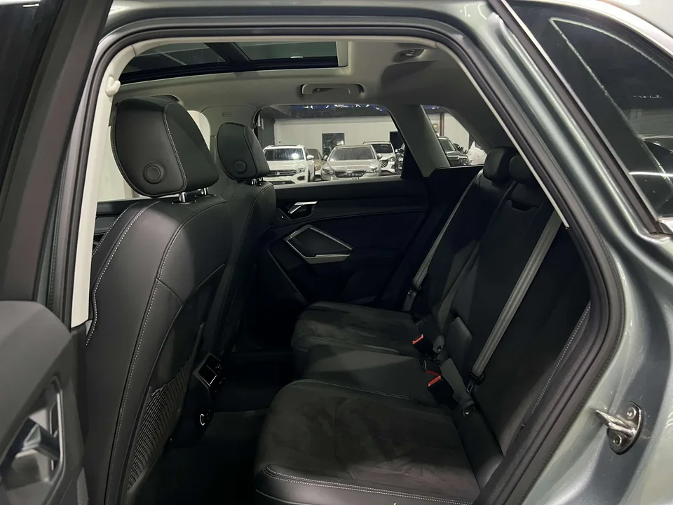 Audi Q3 Audi Q3 2022 35 TFSI Fashionable and Dynamic 2022 — миниатюра 5