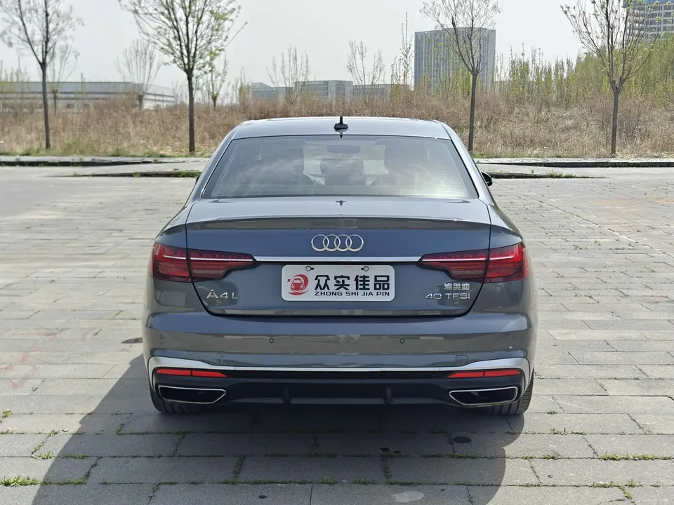 Audi a4 l A4L 2022 Audi A4L 2022 40 TFSI Fashion Dynamic Edition 2022 — thumbnail 2