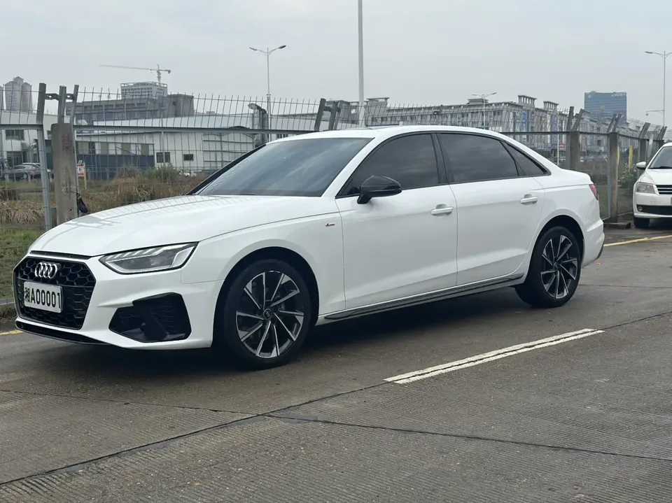 Audi a4 l 2023