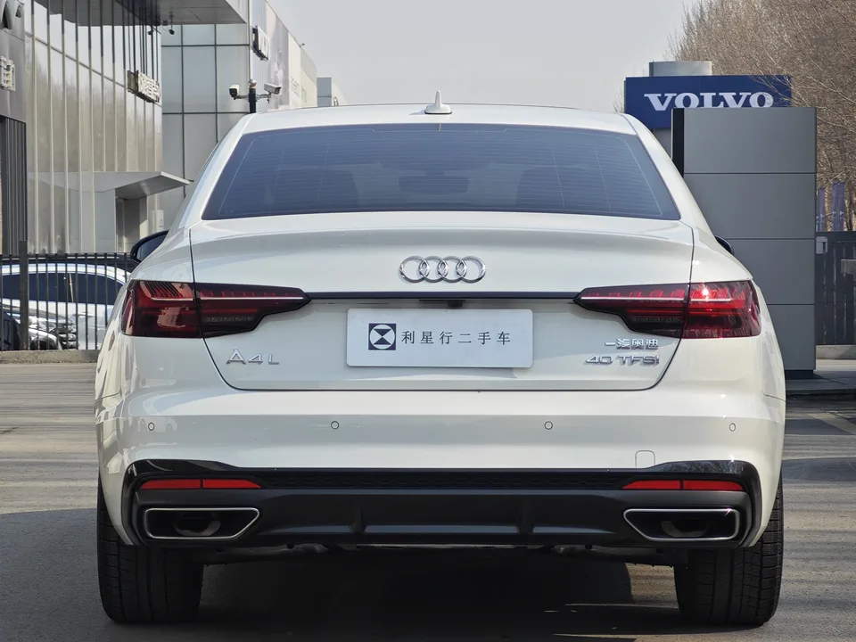 Audi a4 l Audi A4L 2024 40 TFSI luxury and dynamic model 2024 — миниатюра 2