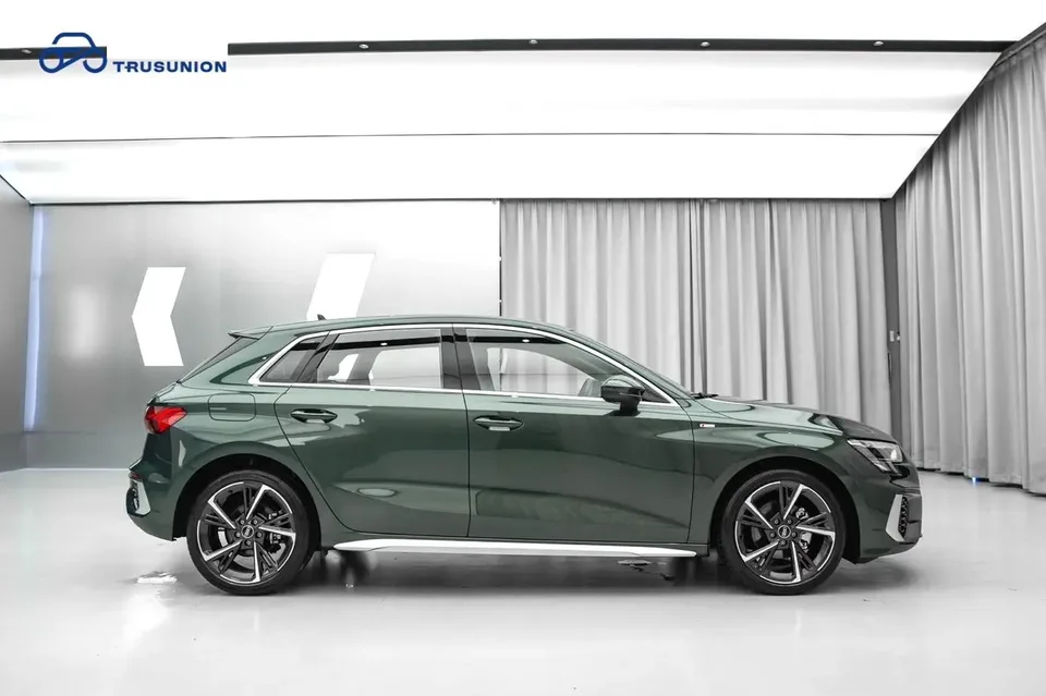 Audi A3 Audi A3 2024 Sportback 35 TFSI Stylish and sporty 2024 — thumbnail 2