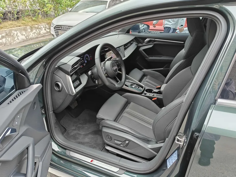 Audi A3 Audi A3 2024 Sportback 35 TFSI stylish and sporty 2023 — миниатюра 4
