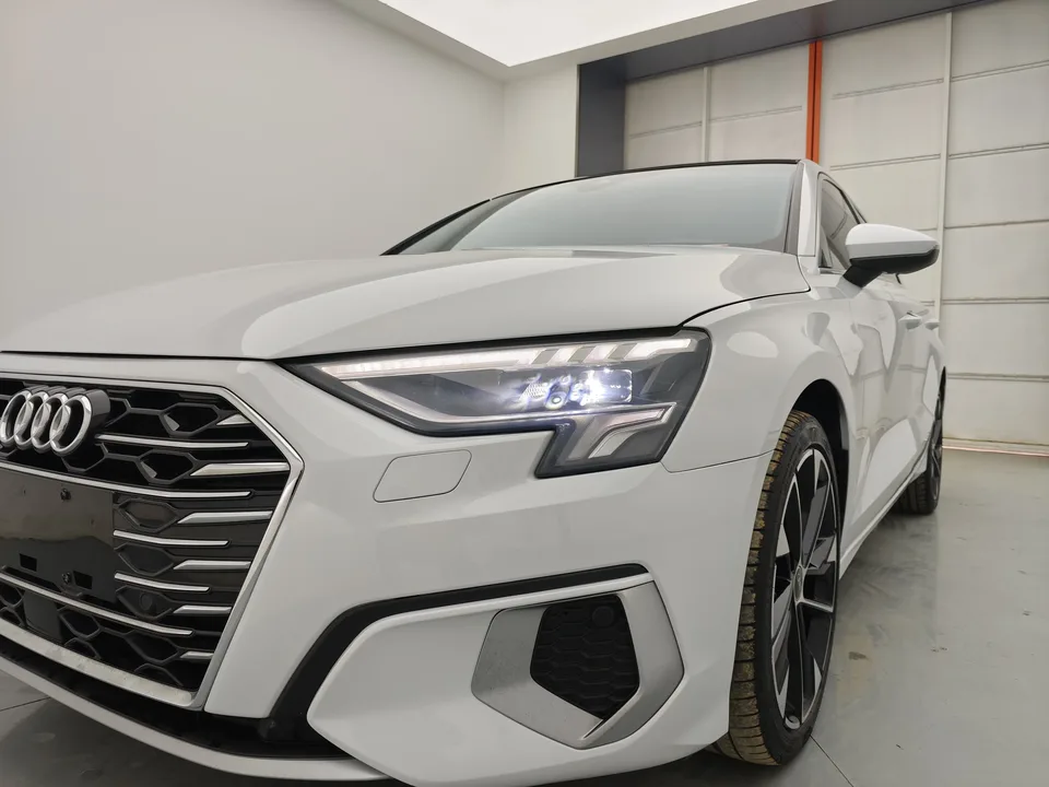 Audi A3 A3L Limousine 35 TFSI Luxurious and Elegant Model 2023 — миниатюра 2