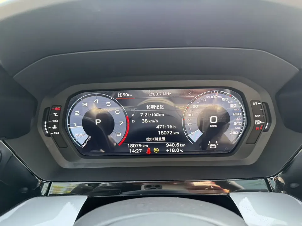 Audi A3 Audi A3 2022 Sportback 35 TFSI Stylish and sporty 2023 — thumbnail 4