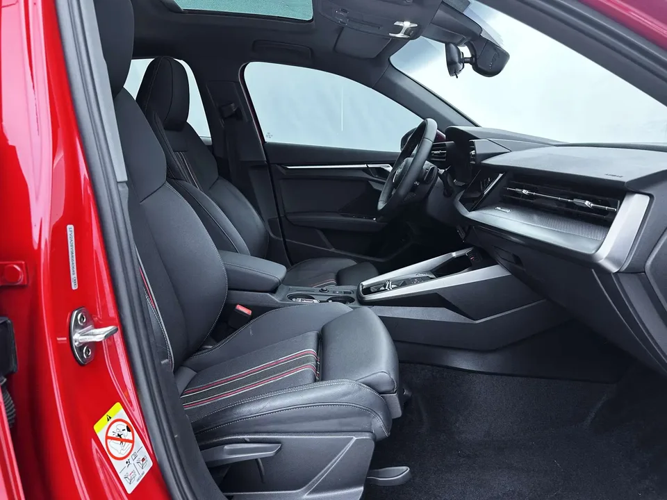 Audi A3 A3L Limousine 35 TFSI Fashion Sports 2022 — миниатюра 5