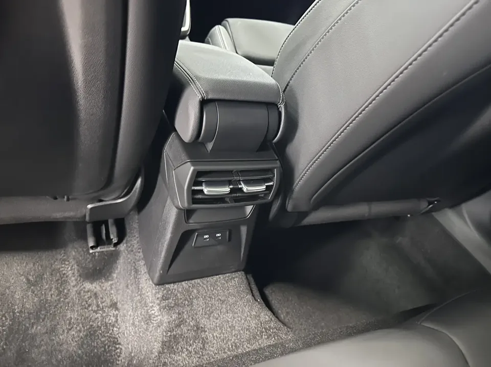 Audi A3 Sportback 35 TFSI stylish and sporty 2022 — миниатюра 4