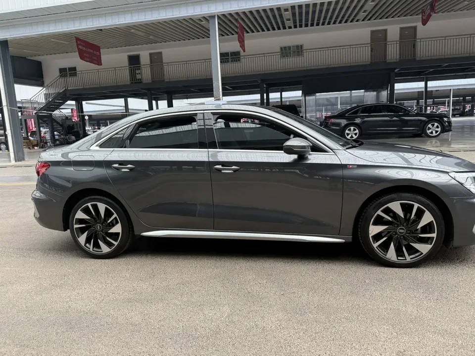 Audi A3 Audi A3 2024 A3L Limousine 35 TFSI Fashion Sports 2024 — миниатюра 2