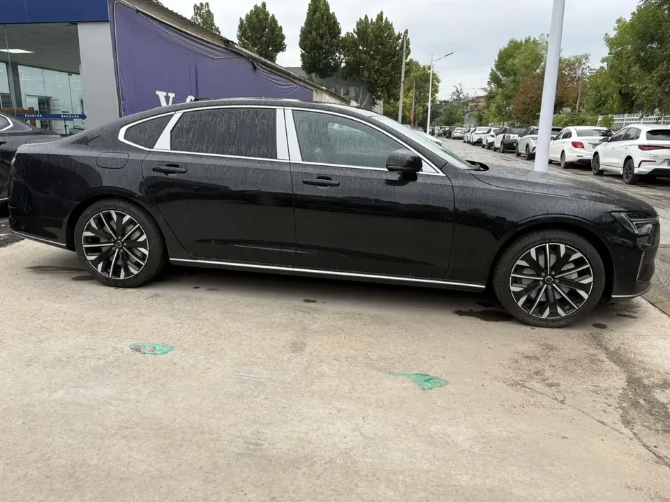 Volvo S90 S90 2026 Volvo S90 2026 B5 Zhiyuan Luxury Edition 2025 — thumbnail 2