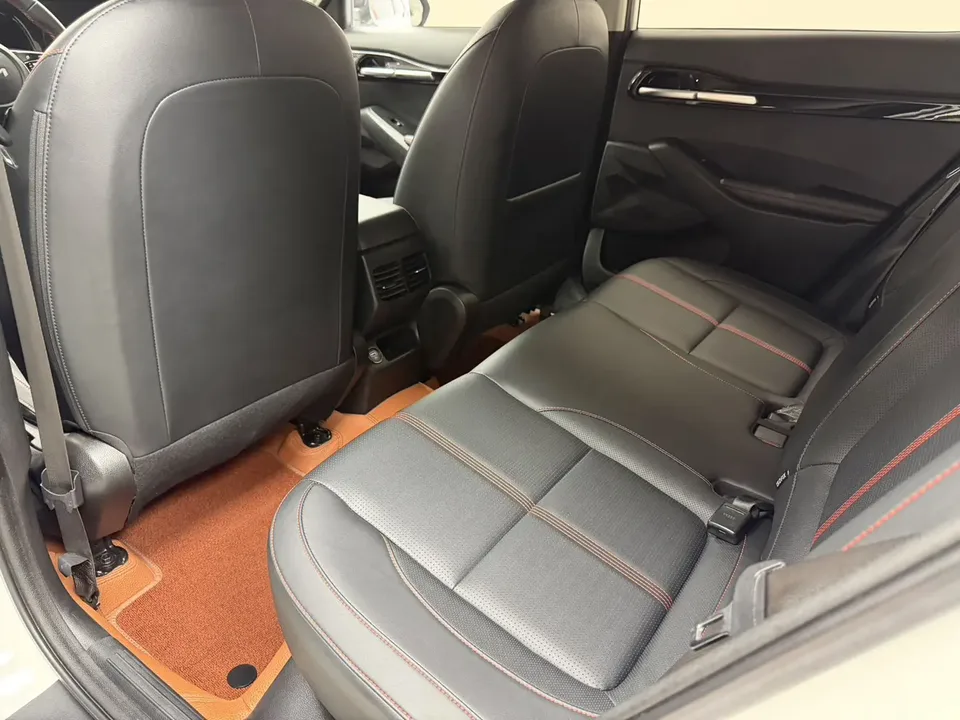 Kia Run proudly AOPAO 1.5L CVT New Edition 2022 — миниатюра 5
