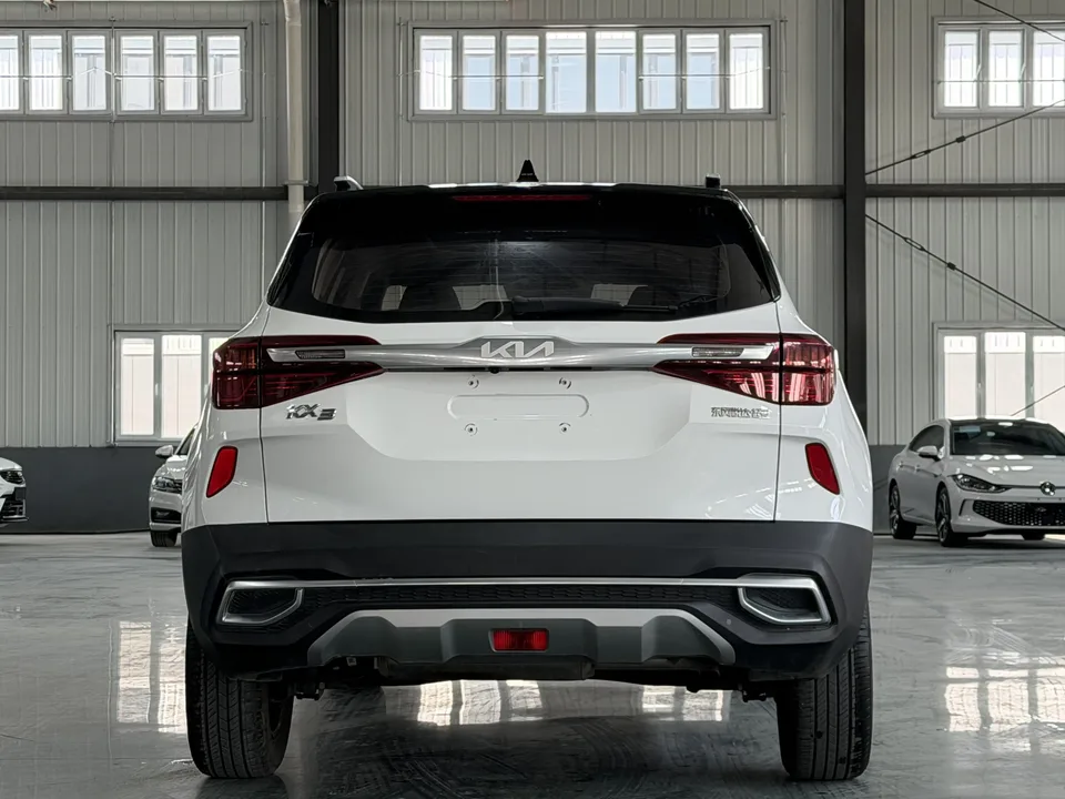 Kia Run proudly AOPAO 1.5L CVT Trend Edition 2022 — миниатюра 2
