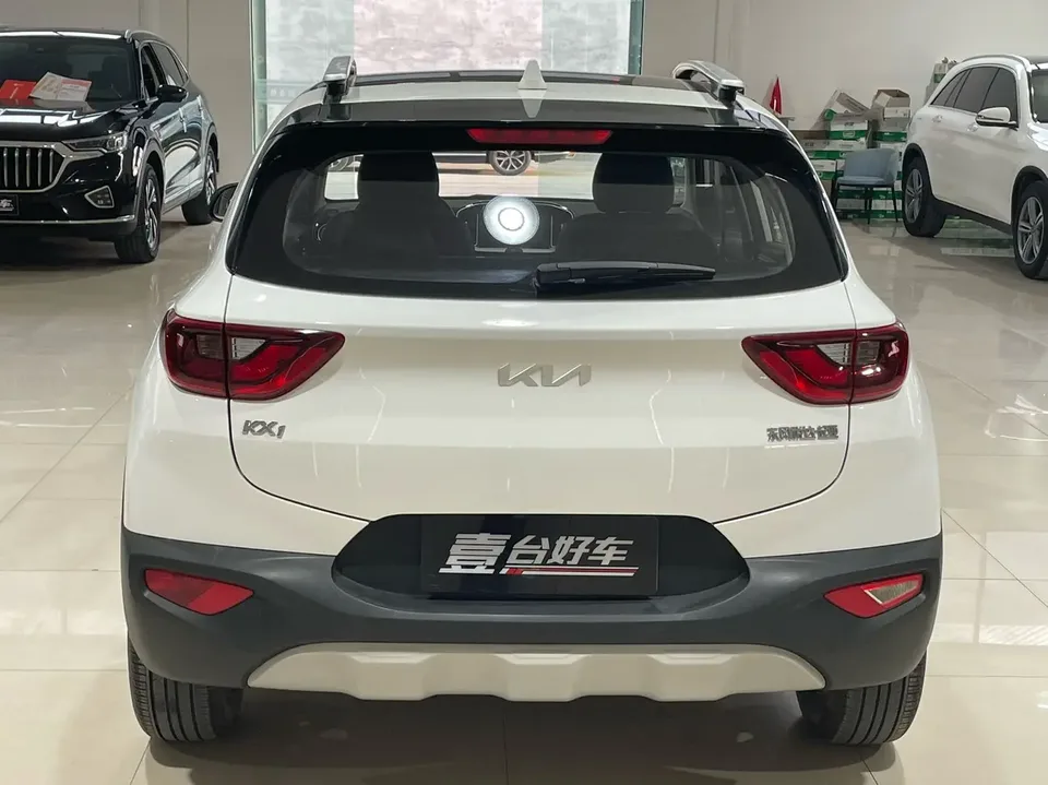 Kia KX1 1.4L CVT fun sunroof model 2022 — thumbnail 2