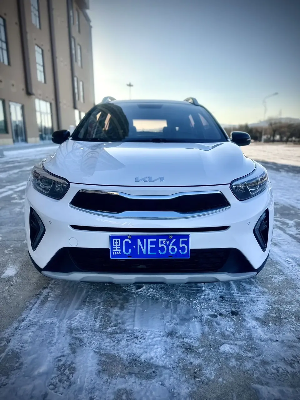 Kia KX1 2022