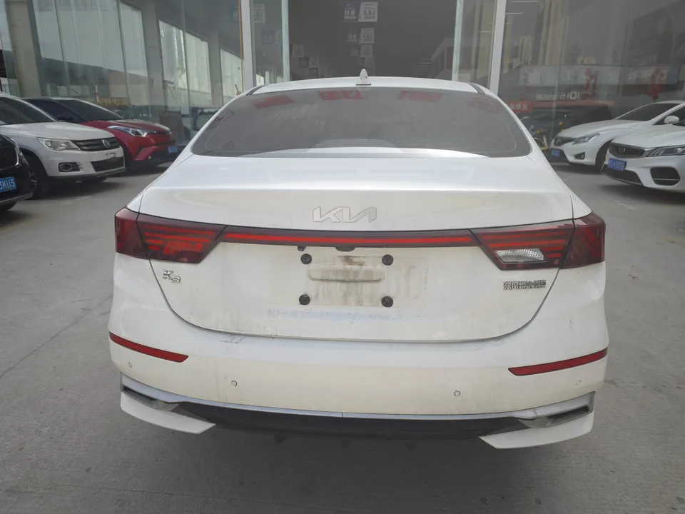Kia K3 facelift 1.5L CVT fashion version 2022 — миниатюра 4