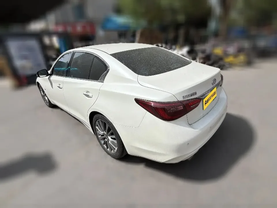 Infiniti Q50L 2.0T Premium Edition 2022 — миниатюра 4