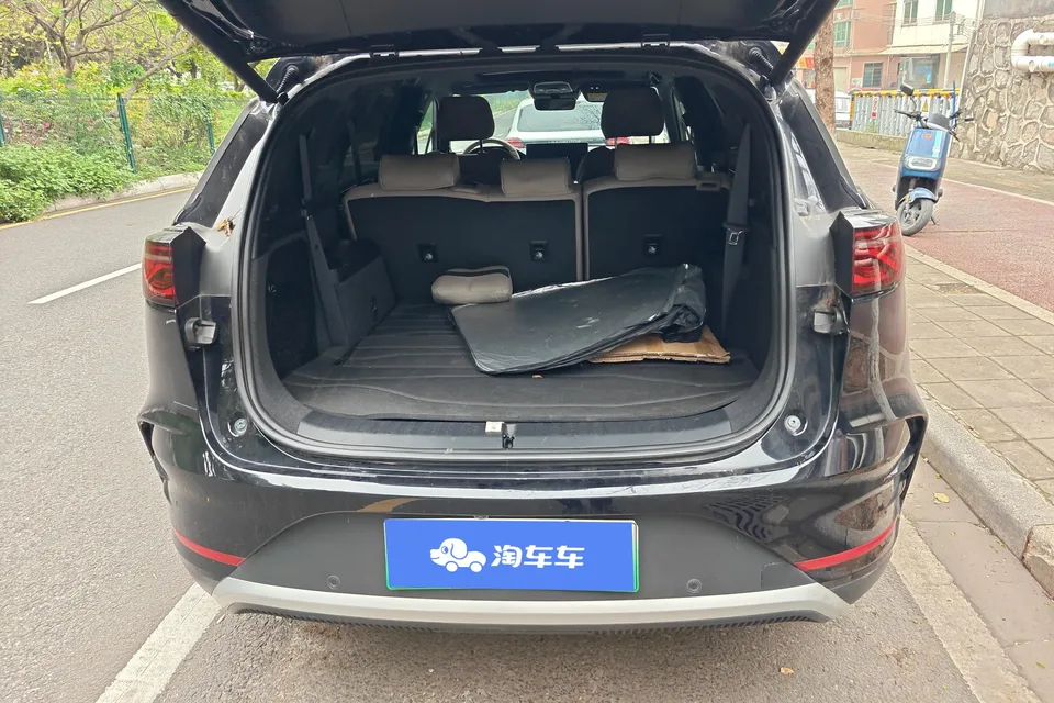 BYD Tang DM Honor Edition DM-i 112KM Premium Edition 2024 — миниатюра 5