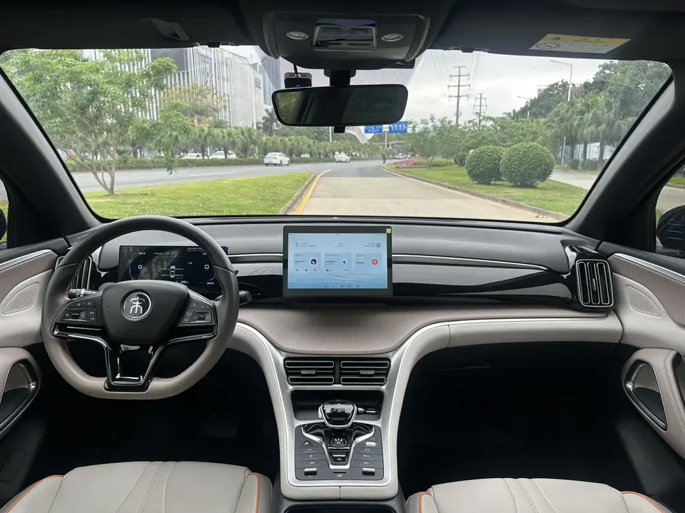 BYD Song Pro DM DM-i Honor Edition 71km Leading Edition 2024 — миниатюра 5