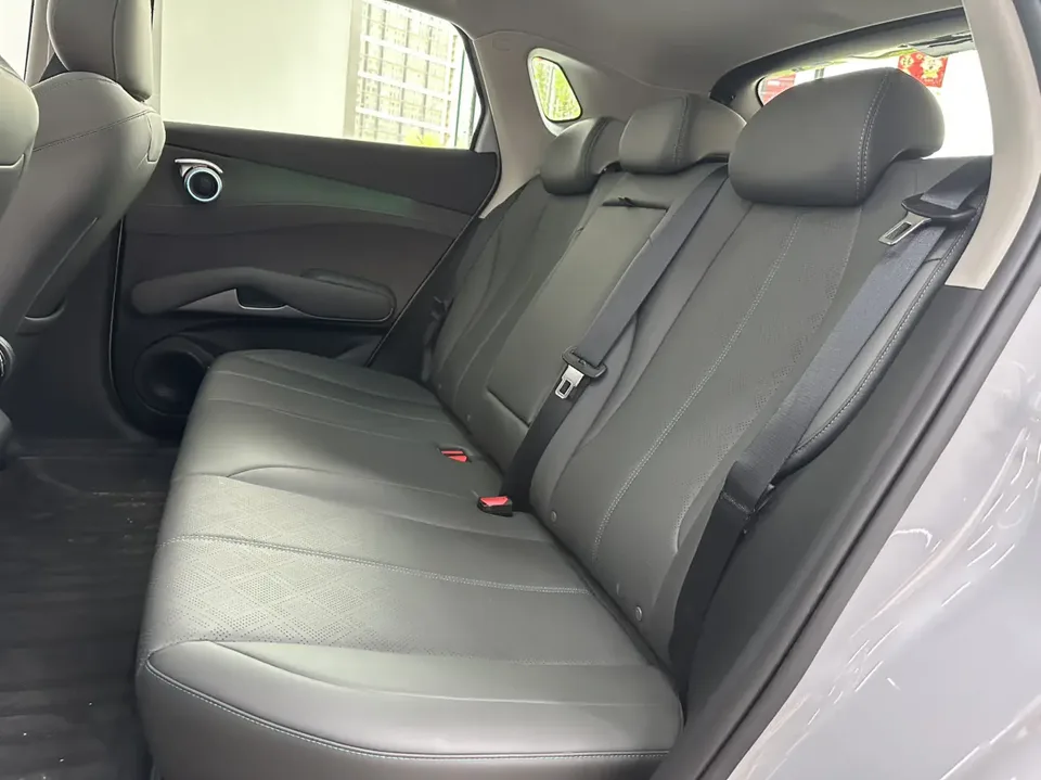 BYD Yuan Plus Smart Driving Edition 510KM Beyond Edition 2025 — миниатюра 5