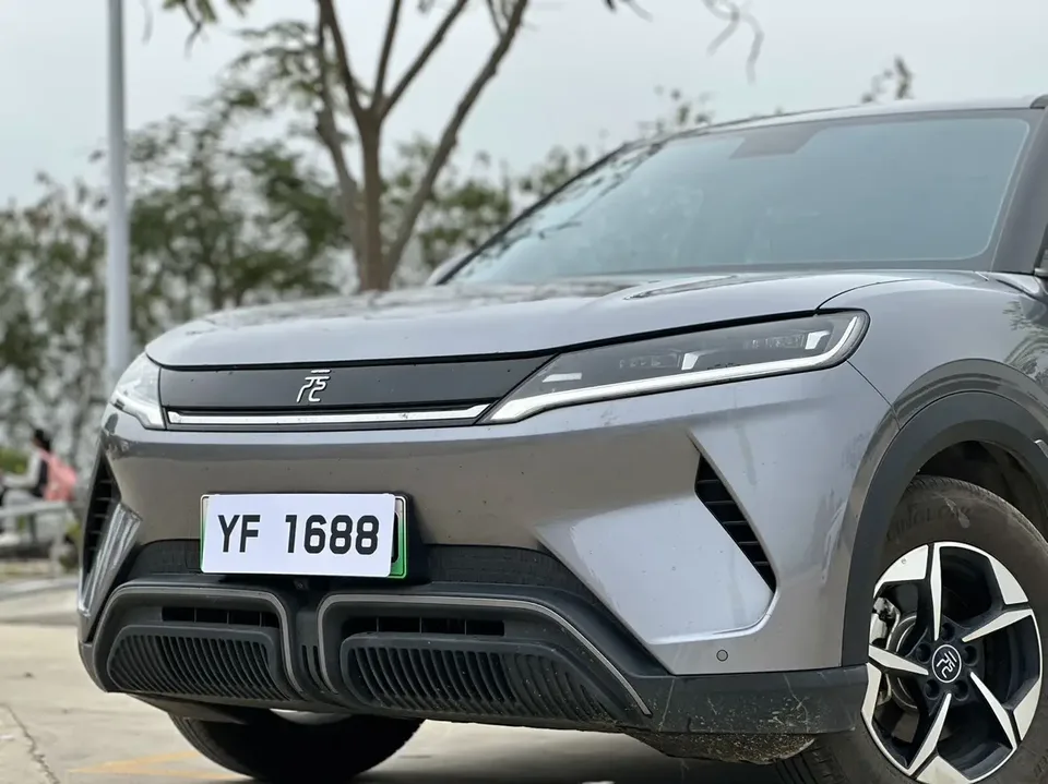 BYD Yuan Up Intelligent Driving Edition 401KM Leading Model 2025 — миниатюра 3