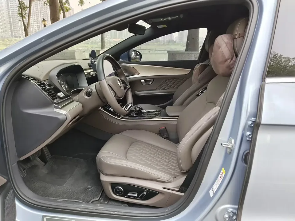 BYD Han DM DM-i Champion Edition 121KM Prestige Edition 2024 — миниатюра 5