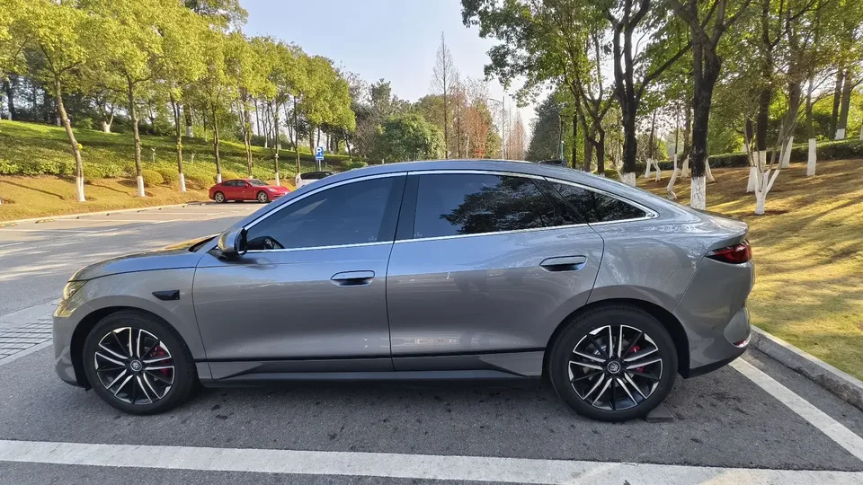 BYD Qin L EV 545KM Yunnian Edition 2025 — миниатюра 4