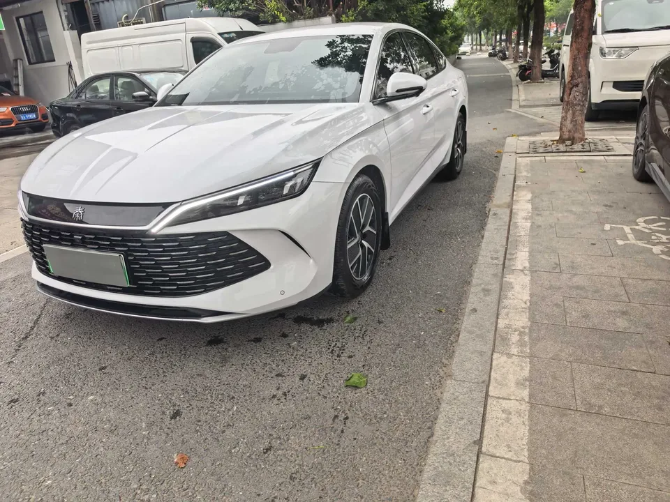BYD Qin L DM Qin L DM 2024 DM-i 80KM Beyond 2024 — photo 1, buy with delivery to Moscow