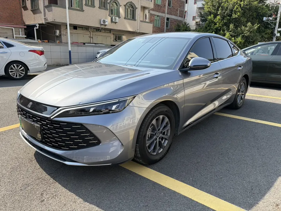 BYD Qin L DM 2024